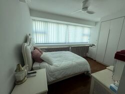 The Esparis (D18), Condominium #563510401